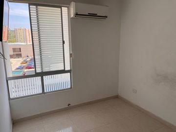 apartamento en venta en alameda del rio. Cod V104997