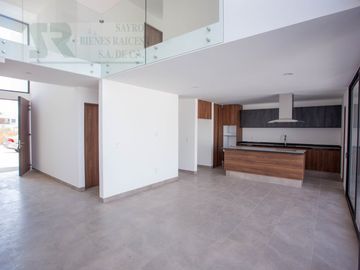 Casa Jardín trasero con terraza en Zibatá, Santiago de Querétaro Centro