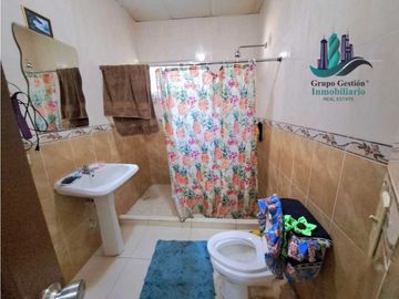 VENDO AMPLIA CASA DE 3HAB EN LA JUVENTUD