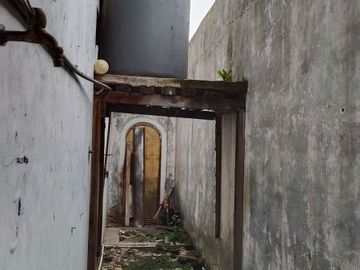 Rumah Lama Tanah Luas Strategis Siap Huni Leuwipanjang Bojongloa Kidul Bandung