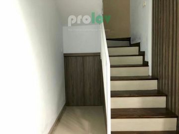 Rumah Villa Baru Readystok 2T di Bumi Sangkuriang Gegerkalong Cigugur Setiabudi