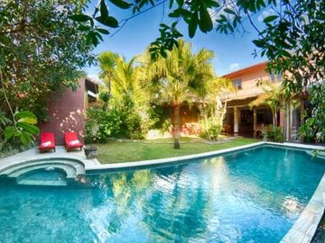 Over contract commercial villa right in the heart of Oberoi in Seminyak Bali
