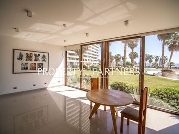 Departamento con preciosa vista, amoblado, primera línea, piso 22