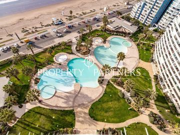 Departamento con preciosa vista, amoblado, primera línea, piso 22