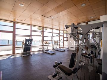 Departamento con preciosa vista, amoblado, primera línea, piso 22