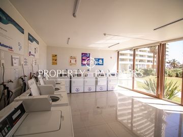 Departamento con preciosa vista, amoblado, primera línea, piso 22