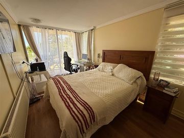 Departamento en venta de 3 dorm. en Avenida Edmundo Eluchans