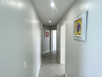 Punta Centinela, amplio departamento remodelado, de 3 dormitorios y con vista al mar (Torre Vigía del Mar)