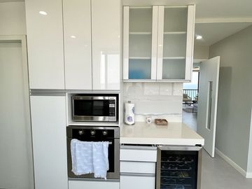 Punta Centinela, amplio departamento remodelado, de 3 dormitorios y con vista al mar (Torre Vigía del Mar)