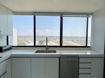 Punta Centinela, amplio departamento remodelado, de 3 dormitorios y con vista al mar (Torre Vigía del Mar)