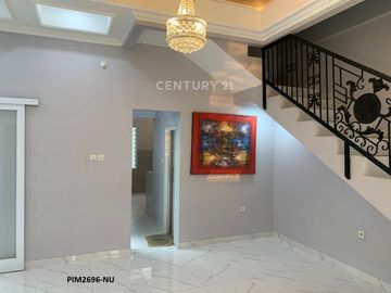 Rumah Dijual Siap Huni Di Cinere Ada Swimming Pool