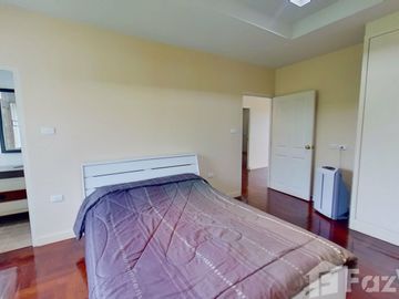6 Bedroom House for sale at Lanna Thara Village