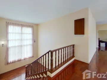 6 Bedroom House for sale at Lanna Thara Village