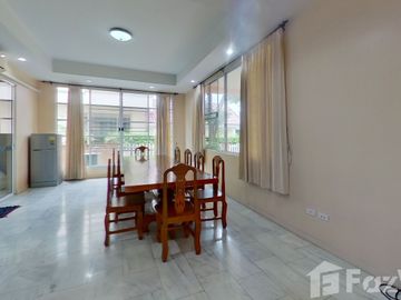 6 Bedroom House for sale at Lanna Thara Village