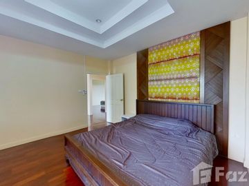 6 Bedroom House for sale at Lanna Thara Village