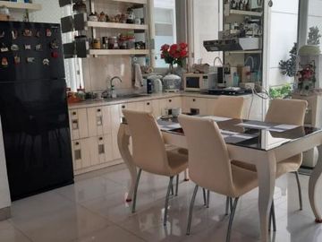 Rumah Imperial Beach Pakuwon City MINIMALIS FURNISH SIAP HUNI