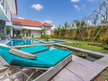 Luxurious 3-Bedroom Villa With Rice Field Views in Nyanyi
