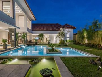 Luxurious 3-Bedroom Villa With Rice Field Views in Nyanyi