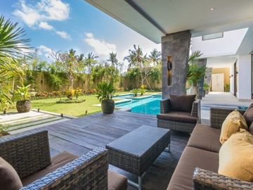 Luxurious 3-Bedroom Villa With Rice Field Views in Nyanyi