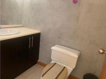 VENDO HERMoSA CASA EN QUITUMBE