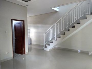 Perumahan baru lokasi strategis pinggir jalan dekat Bandara Adisucipto