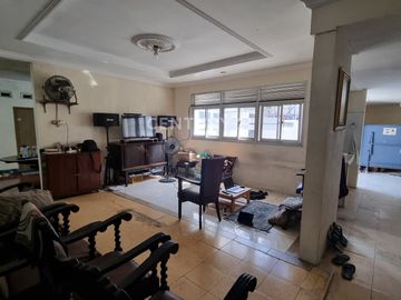 Dijual Rumah Luas Nyaman Dan Asri Di Cilandak Jakarta Selatan