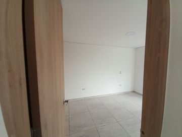 APARTAMENTO EN VENTA UBICADO EN MARINILLA SECTOR SORBITO