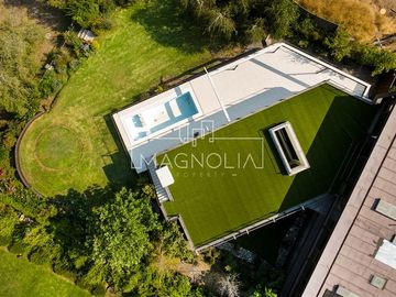 Casa en venta de 7 dorm. en Lo Barnechea