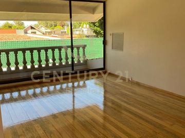 Casa Residencial en Venta en Fraccionamiento Cipreses de Zavaleta, Puebla