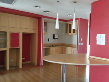 Oficina en arriendo en Las Condes
