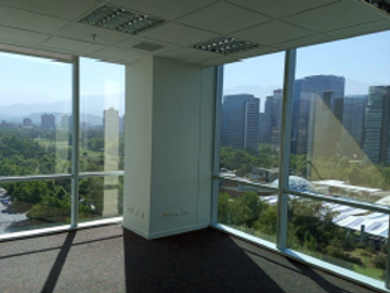 Oficina en arriendo en Las Condes