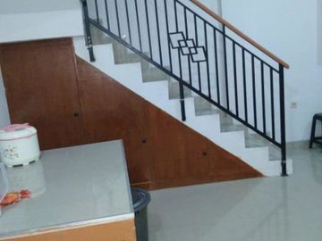 VV Rumah 2 Lantai Dijual Cepat dan Murah Depok