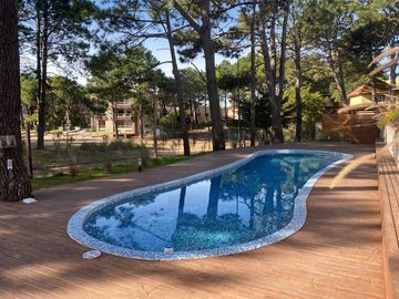 Codigo 257 - Pinamar - Departamento En Alquiler - Pileta - Parrilla