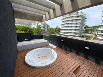 Codigo 257 - Pinamar - Departamento En Alquiler - Pileta - Parrilla