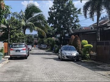 GADING SERPONG RUMAH SEKTOR LEBAR 7 JUAL MURAH
