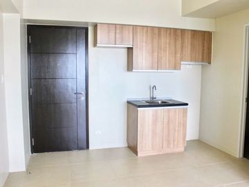 FOR SALE Pristine 1BR in Avida Towers Centera, Mandaluyong