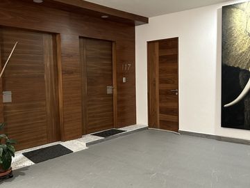PENTHOUSE EN VENTA EN CUMBRES DE LAGO JURIQUILLA COND RUMAH