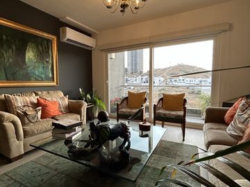 PENTHOUSE EN VENTA EN CUMBRES DE LAGO JURIQUILLA COND RUMAH