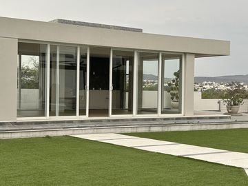 PENTHOUSE EN VENTA EN CUMBRES DE LAGO JURIQUILLA COND RUMAH