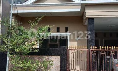 Dijual Rumah 2.Lt Siap Huni di Cibodas Perum 3 Karawaci
