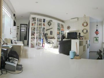 Rumah Dijual Dian Istana Cluster Park Avenue Surabaya KT