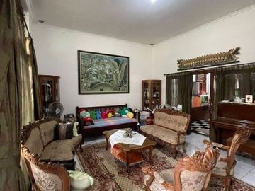 DIJUAL RUMAH di Jl KYAI MAJA, KEBAYORAN BARU