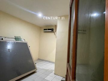 RUKO KOSTKOSTAN 4 LANTAI SIAP PAKAI DI RUKO UNION LIPPO CIKARANG