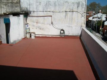 PH 2 AMB Y MEDIO CON PATIO Y GRAN TERRAZA PROPIA CON ENTRADA INDEPENDIENTE