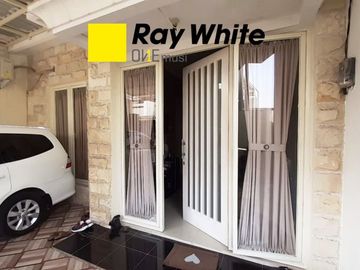 Rumah Minimalis Green Lake, Wonorejo, Rungkut, Surabaya