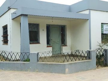 Casa PH en venta en Victoria