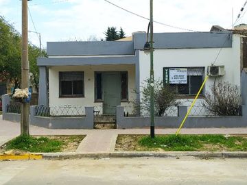 Casa PH en venta en Victoria