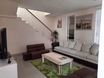 Rumah Furnished The Mansion Pakuwon Indah dkt Citraland Graha Famili BDG