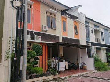 Kost Exclusive Strategis Ring 1 UGM Dalam Perum Pogung Jl . Kaliurang Km. 4