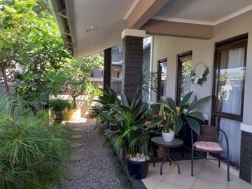Rumah Rasa Villa di Lembang Nyaman Area Perkebunan View Bandung Cantik Udara Dingin